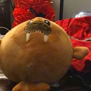Walrus plushy